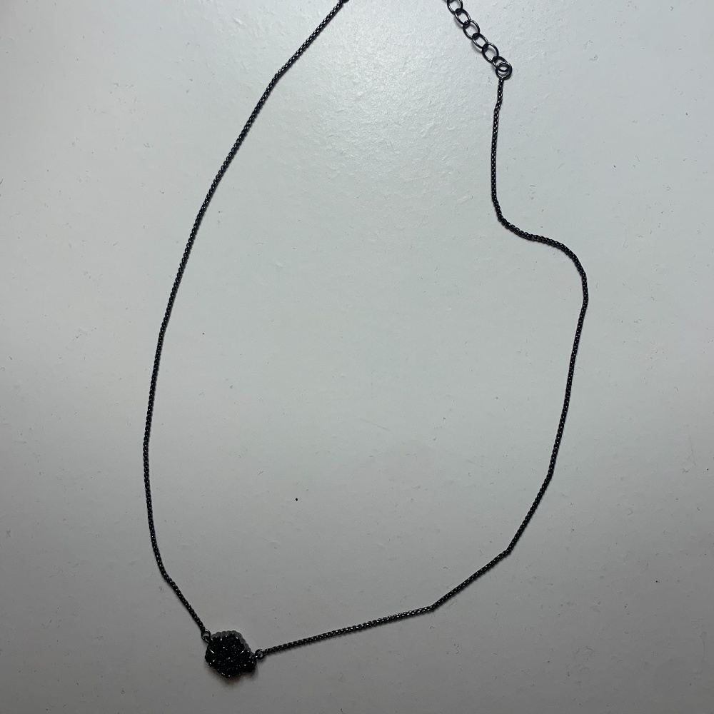 Kendra Scott Tess Gunmetal Pendant Necklace In Black Drusy